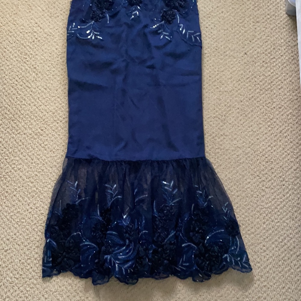 Marchesa Notte Navy MIDI dress *flaws* - Picture 6 of 14